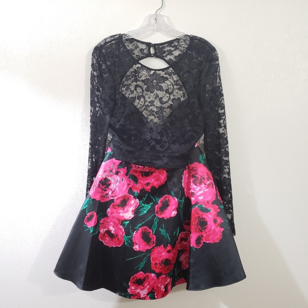 B. Darlin Prom Dress 2 Piece Size 13